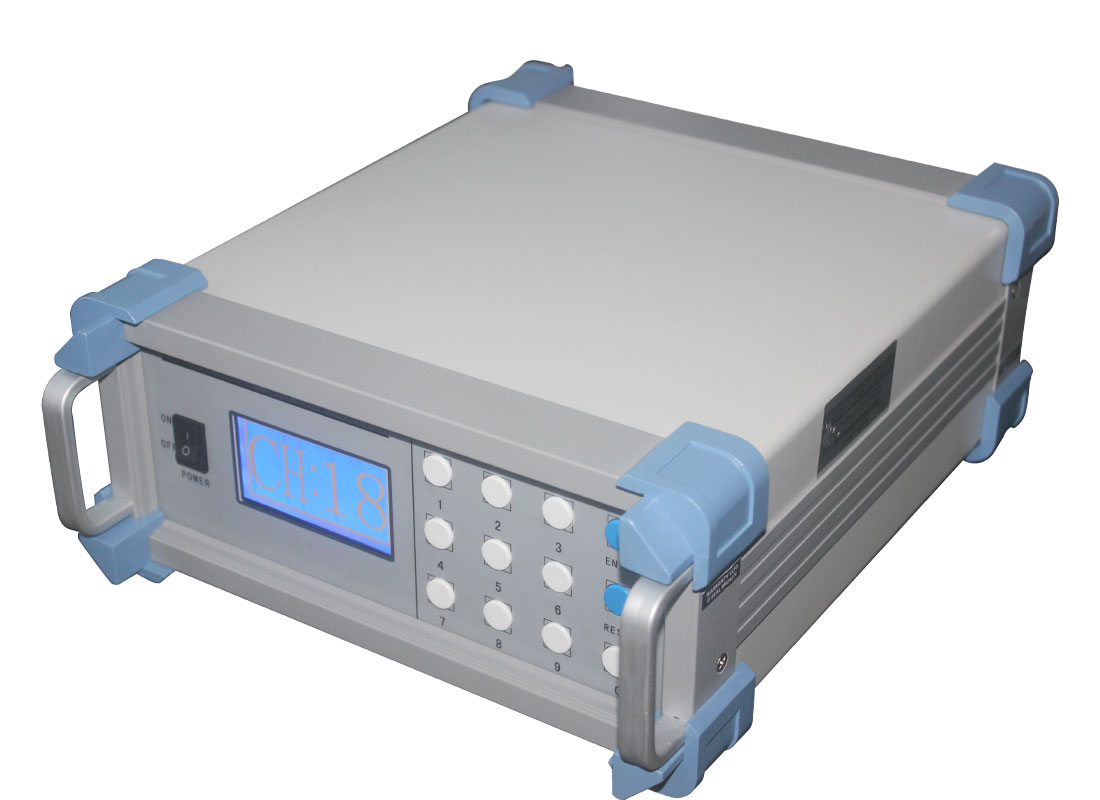 1&times;32臺(tái)式保偏光開(kāi)關(guān) - 廣西科毅光通信